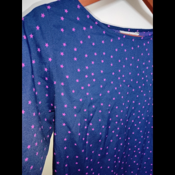 Casual Printed Top - Picture 7 of 9